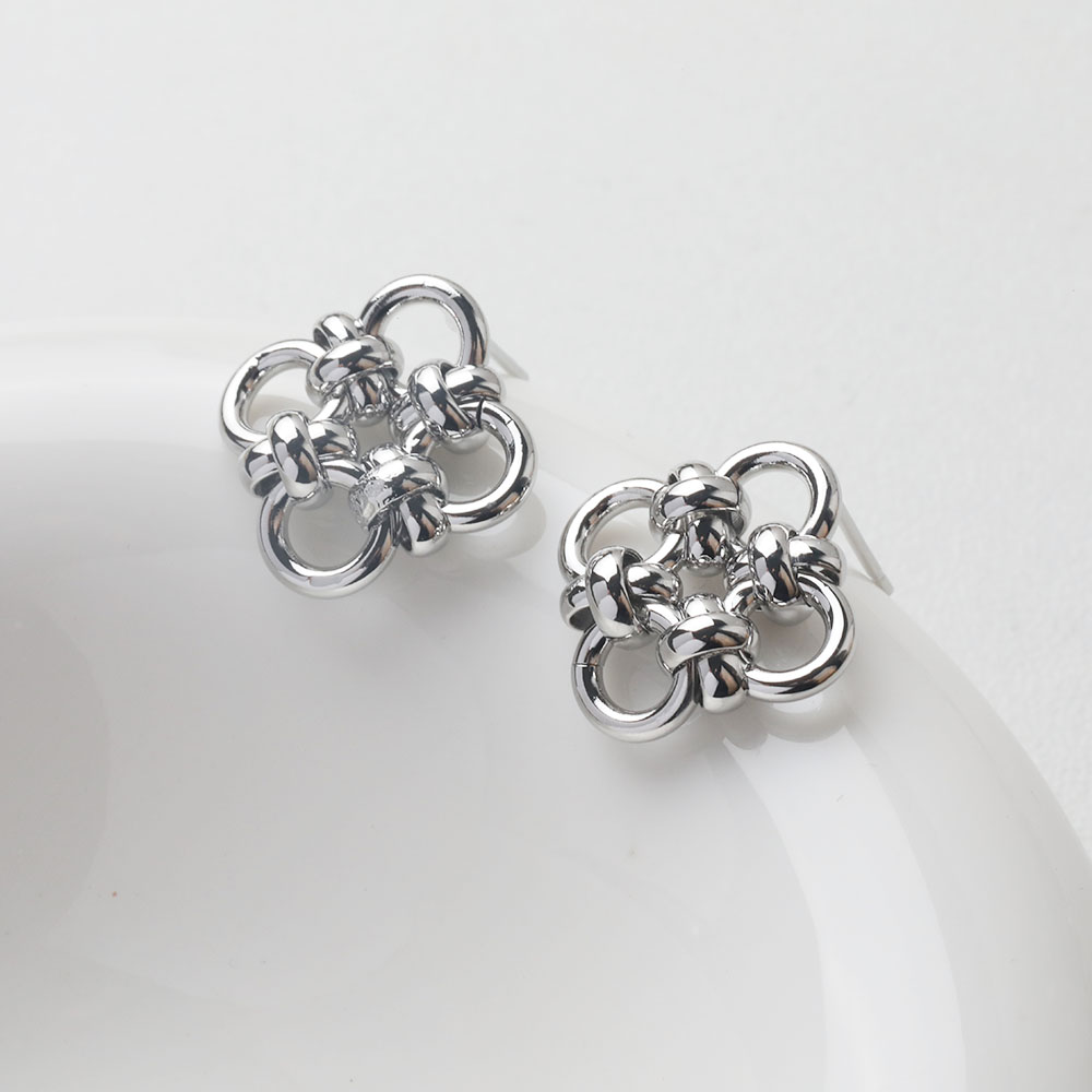4 Stück zierliche Blumen-Ohrst – Supply Florist Bewertung und Preis